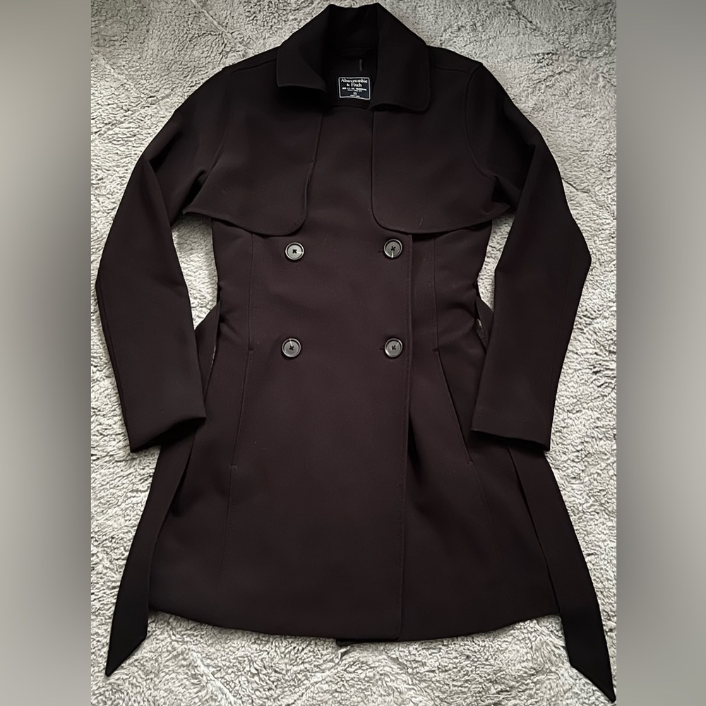 A&F Women's Drapey Trench Coat